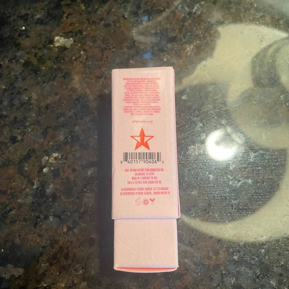 💥🆕💥JEFFREE STAR Velvet Trap Matte Lipstick — Prick (color)